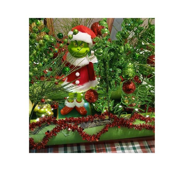 Mr. Grinch Holiday Centerpiece - Picture 2 of 5
